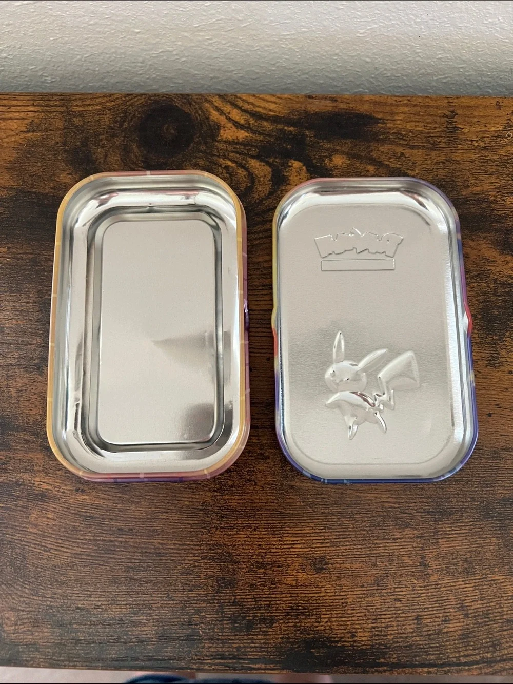 FREE WITH BUNDLE Pokemon Metal Tin Case Trading Cards Games